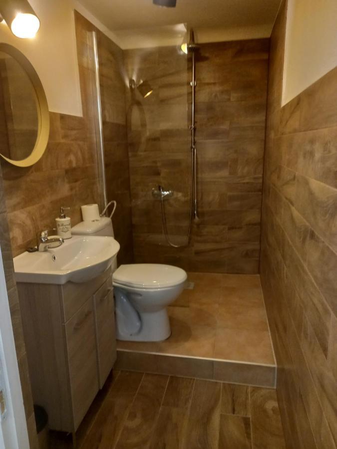 Liszt Ferenc Square Studio Apartment Budapest Luaran gambar