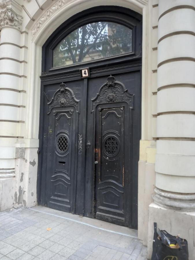 Liszt Ferenc Square Studio Apartment Budapest Luaran gambar